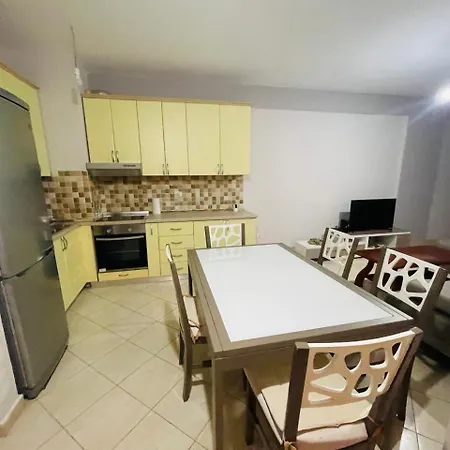 Center Apartment