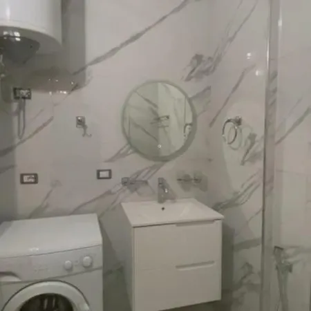 Apartment Center *